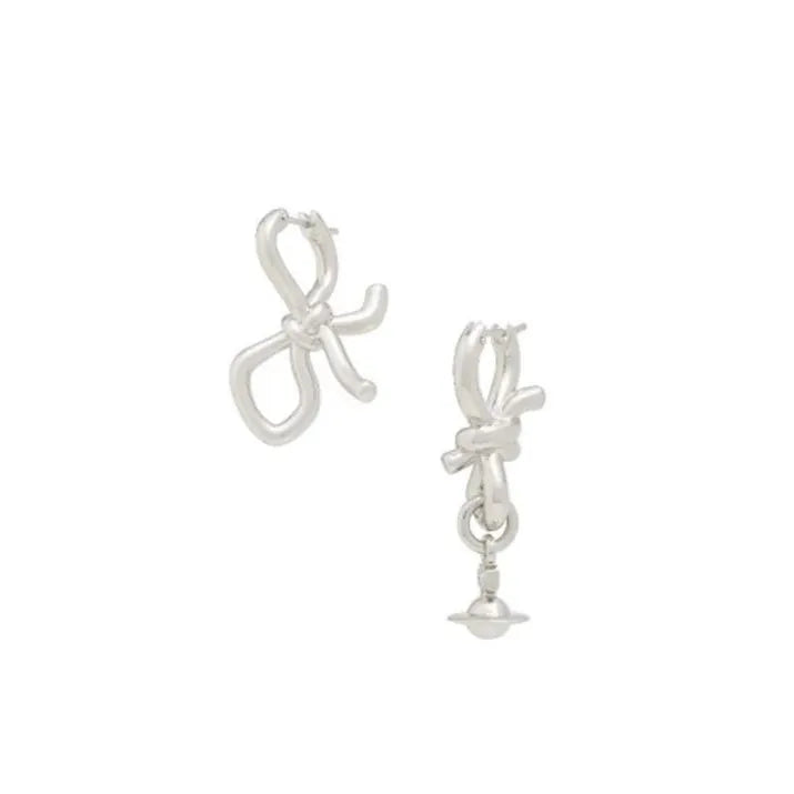 Knotted Ribbon Orb Mismatch Earrings