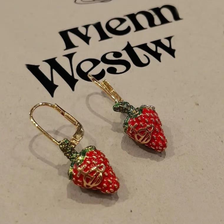 Drop Strawberry Earrings (with box)