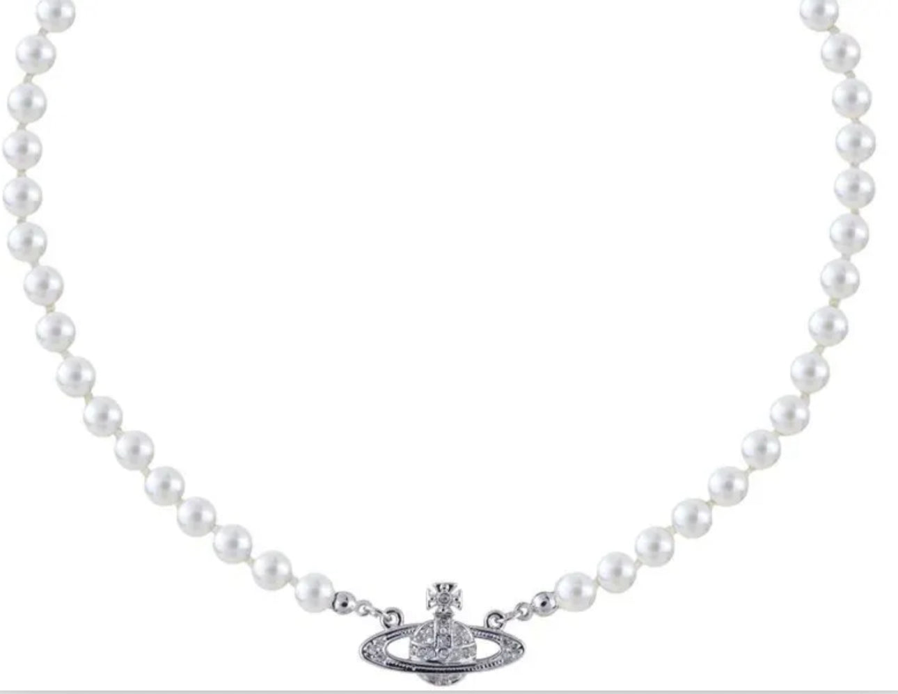 pearl necklace (with box)